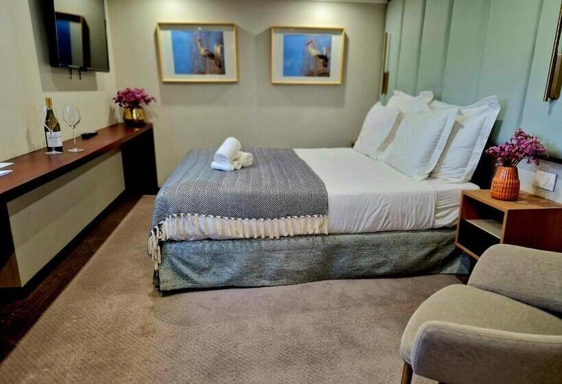 Costa Do Sal Hotel Boat Lounge