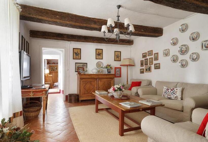 Hotel Fattoria La Capitana