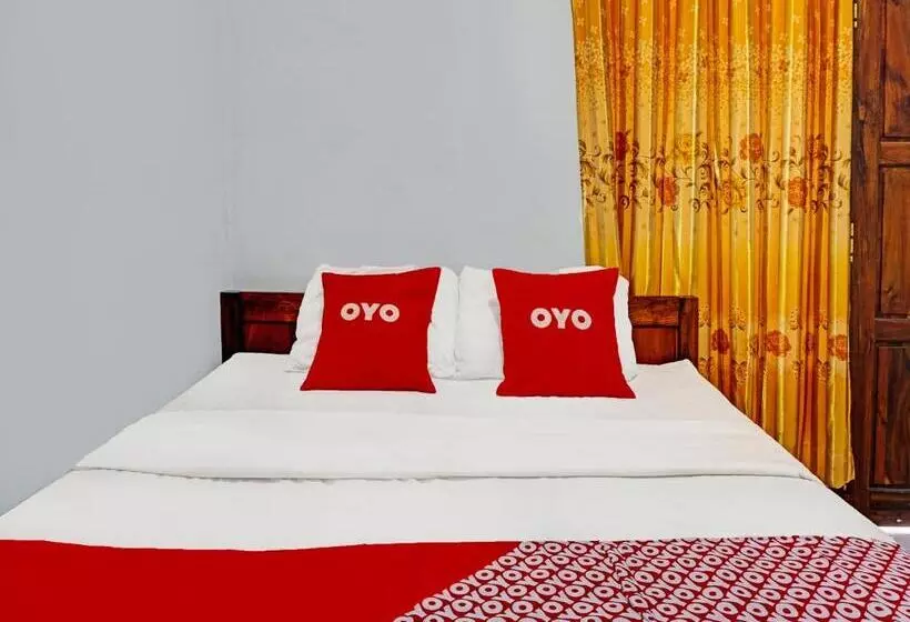 Hotelli Oyo 92021 Dua Putra Homestay Klayar