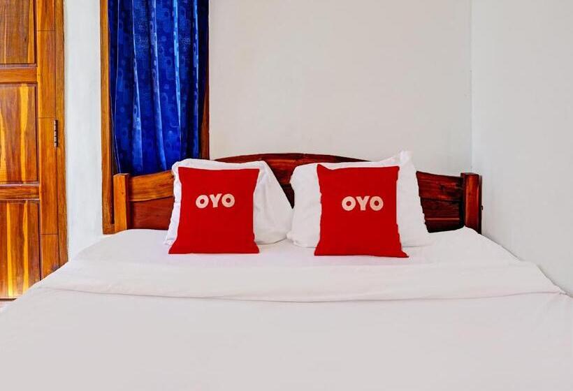 Отель Oyo 92021 Dua Putra Homestay Klayar