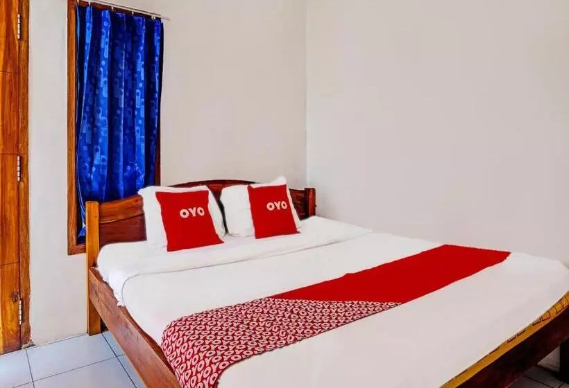 Hotelli Oyo 92021 Dua Putra Homestay Klayar