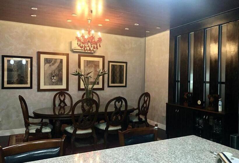 Seacliff Suites Hotel And Resort