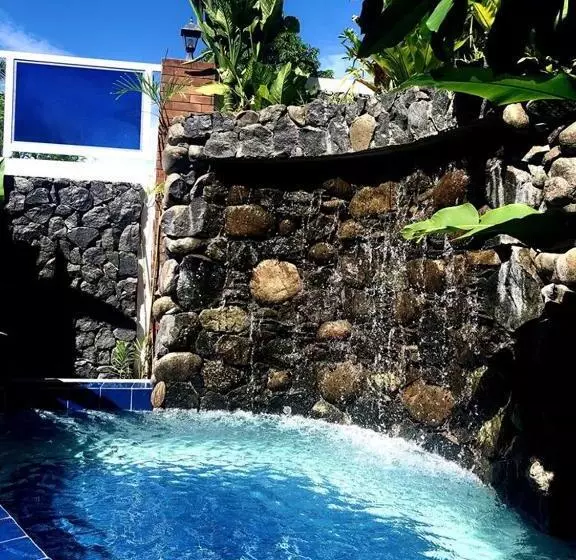 Seacliff Suites Hotel And Resort