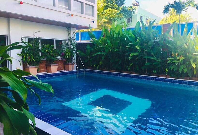 Seacliff Suites Hotel And Resort