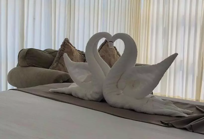 Seacliff Suites Hotel And Resort