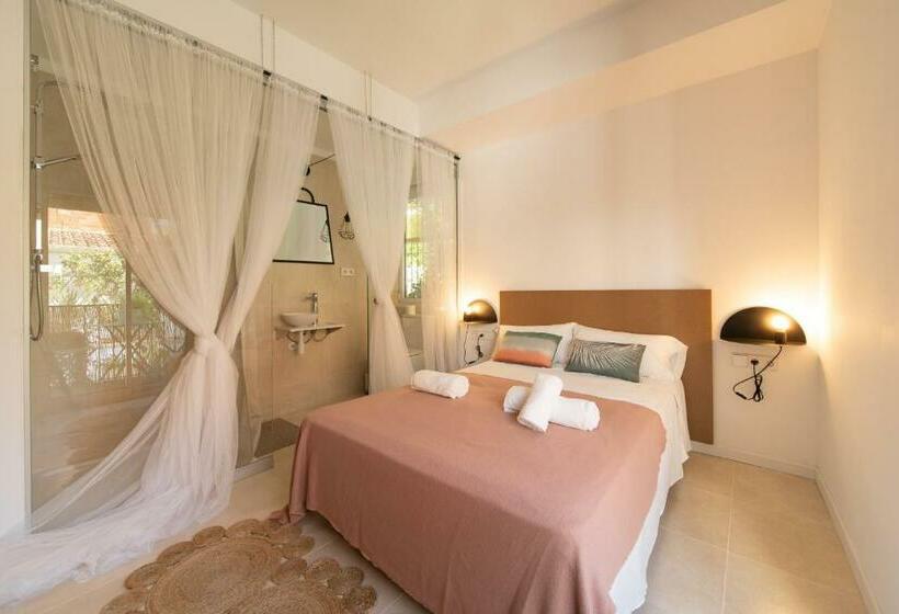 Hotelli Sitges Beach Hostal