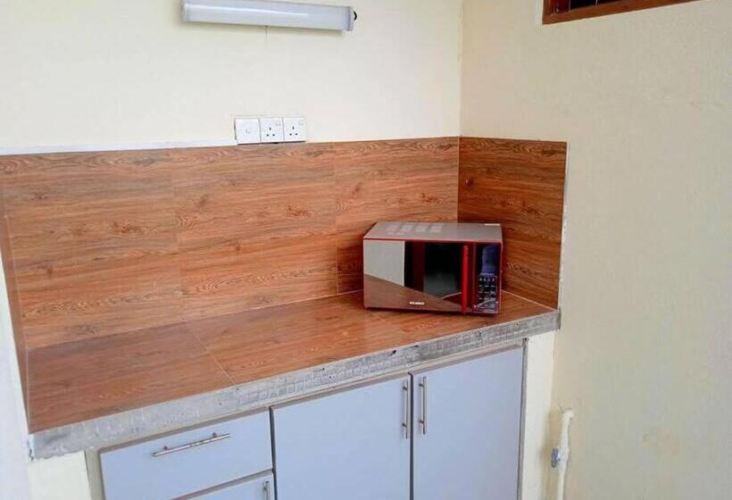 פנסיון Heaven Thalalla  4bhk Superior Villa With Private Pool And Inside Apartments