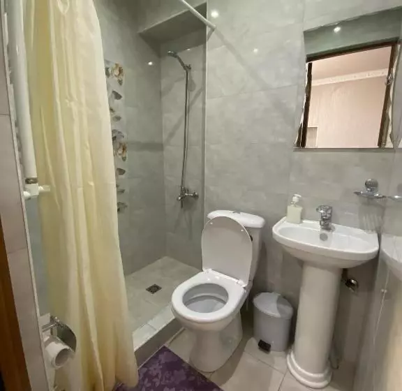 پانسیون Madoyan Guest House