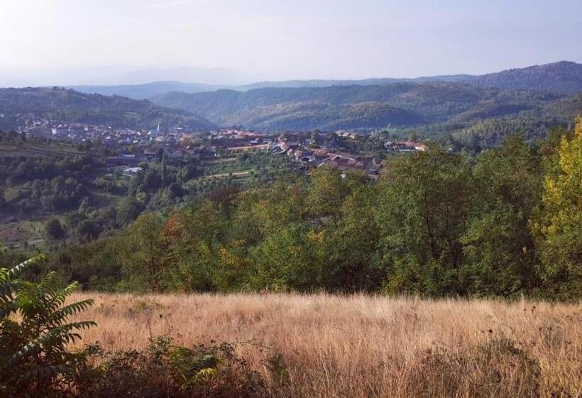 ペンション Motolan