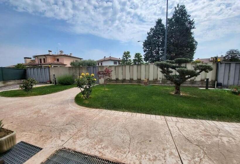 بنسيون Villa Ghiaia Locazione Turistica