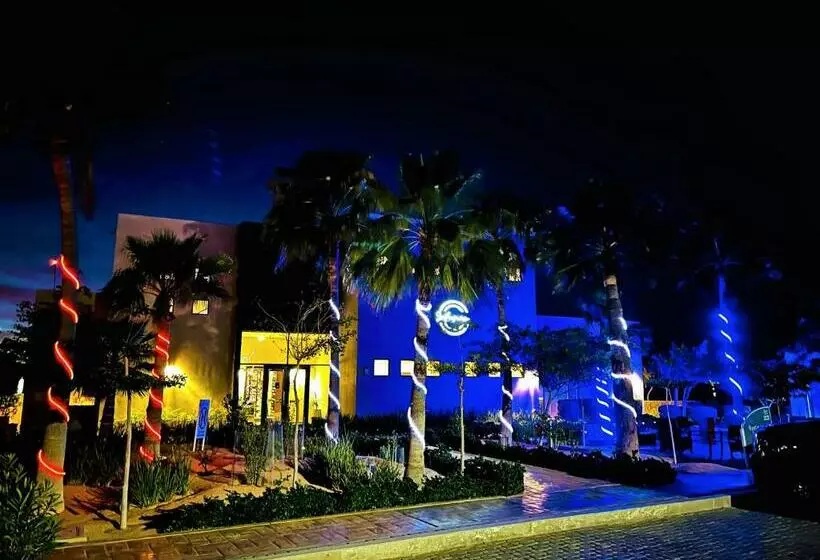 Rocky Point   Ocean Front   King   Suites   Sleeps12   Gated   Pools Wi Fi