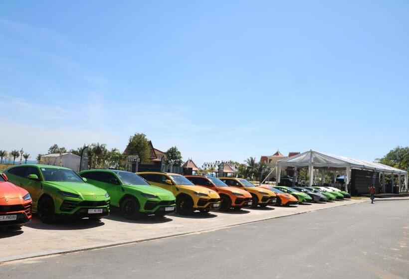 Try Palace Resort Sihanoukville