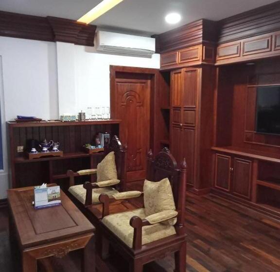 Try Palace Resort Sihanoukville