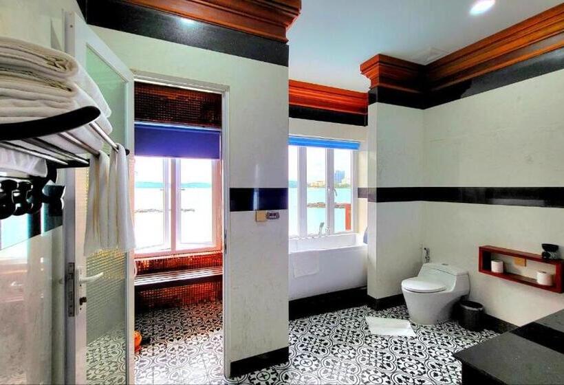 Try Palace Resort Sihanoukville