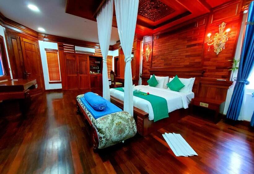 Try Palace Resort Sihanoukville