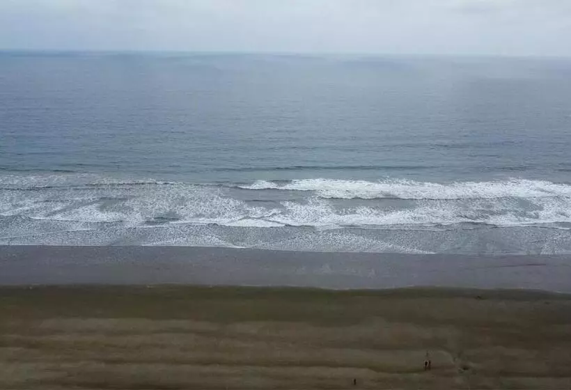 Retkeilymaja Estación Del Sol