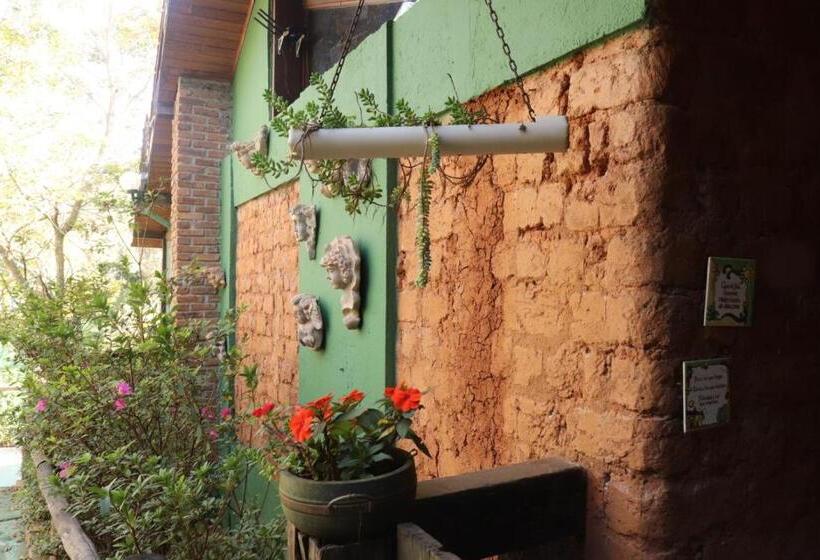 ユースホステル Pousada Maria Bonita