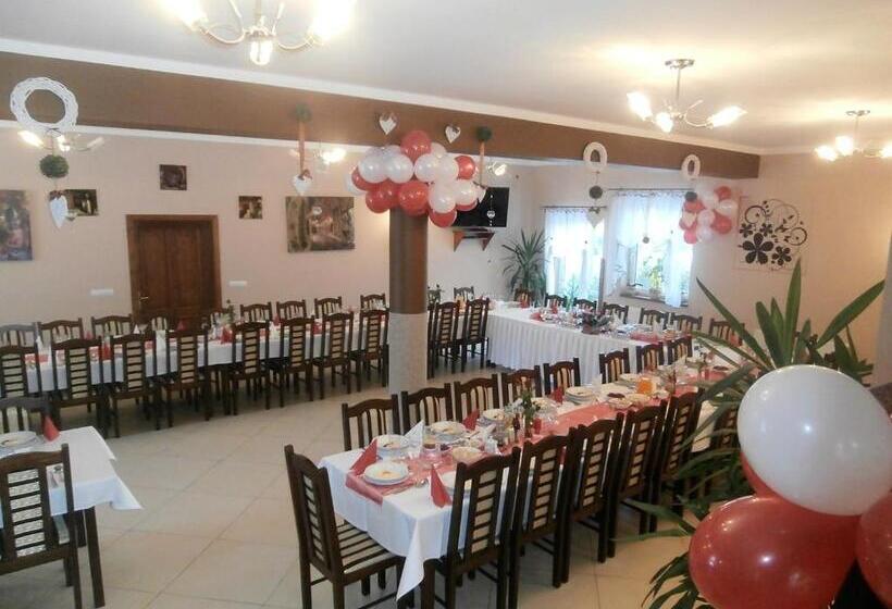 旅馆 Sum Restauracja &