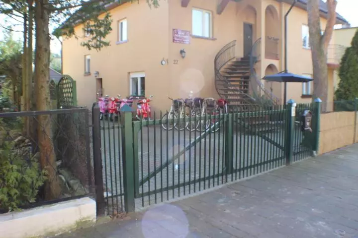 Aamiaismajoitus (B&B) Blekitna Laguna Pobierowo