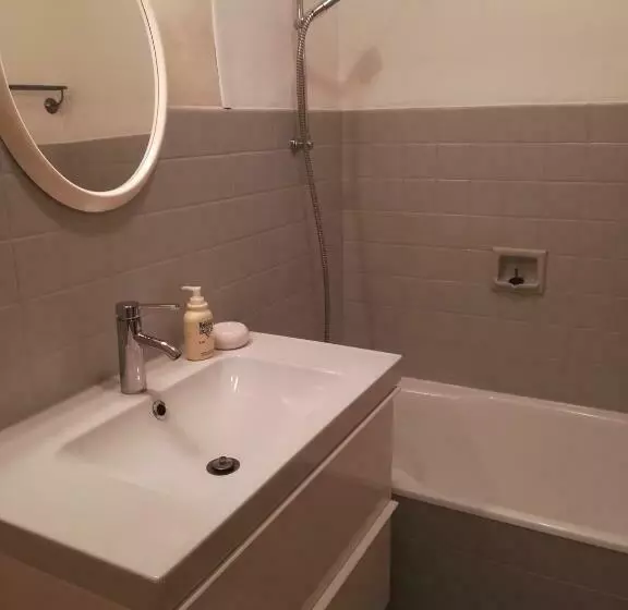 Aamiaismajoitus (B&B) La Maison Près D Aurillac