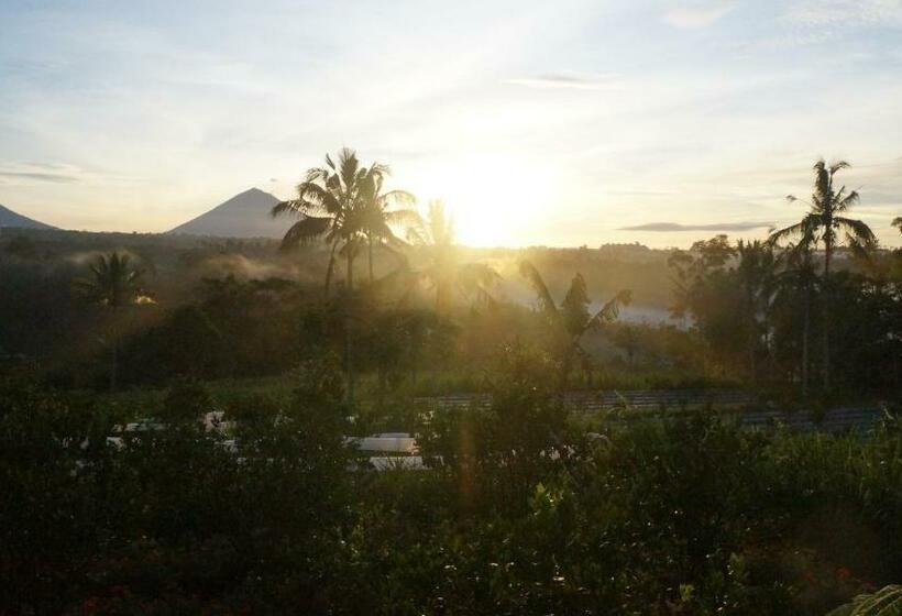 민박 Villa Selantang