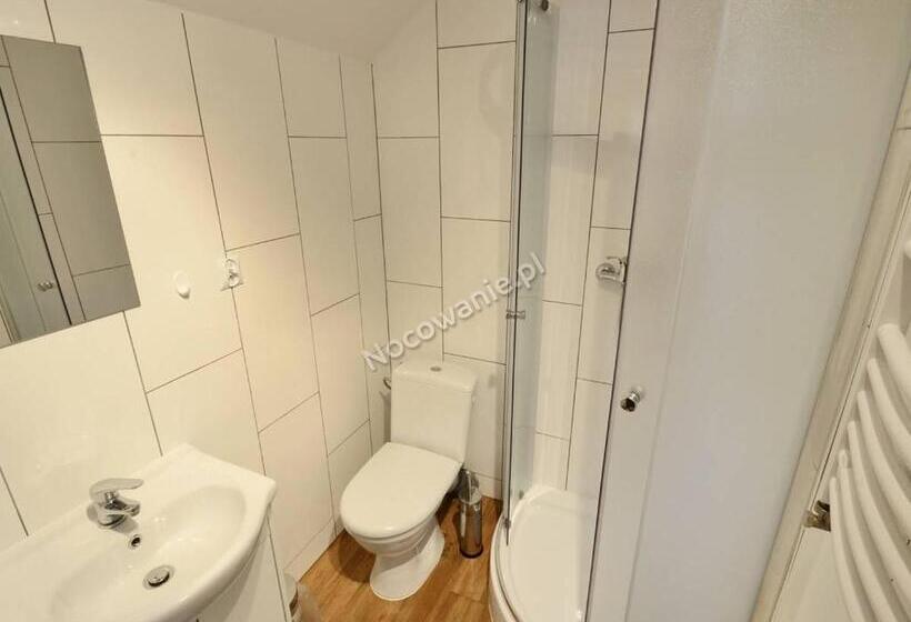 فندق Dom Wypoczynkowy Przy Szlaku Ojców