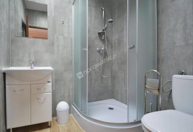 فندق Dom Wypoczynkowy Przy Szlaku Ojców