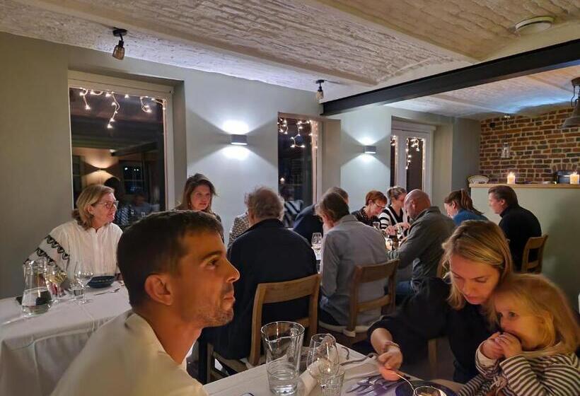 فندق Hof Van Kleeberg