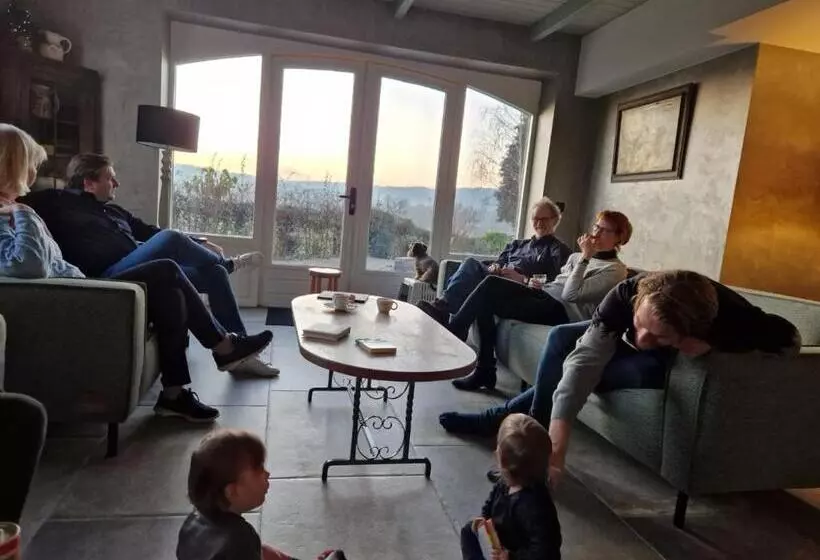 Hotelli Hof Van Kleeberg