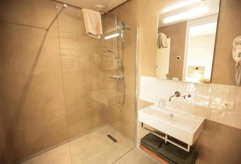 فندق Hof Van Kleeberg