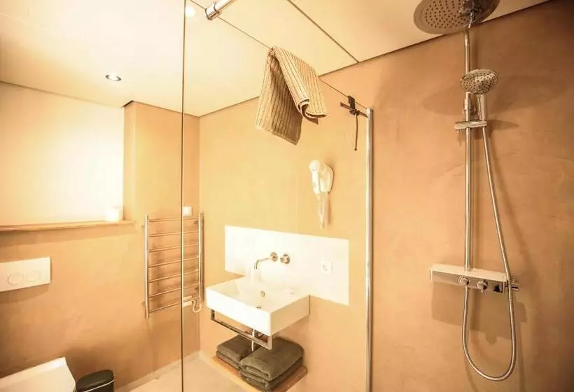 Hotelli Hof Van Kleeberg