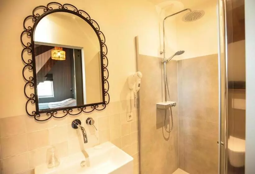 Hotelli Hof Van Kleeberg