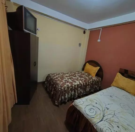 ホテル Hostal Bryan