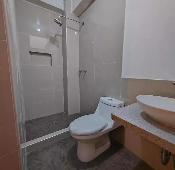 ホテル Hostal Bryan