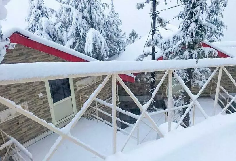 Hotelli Kvr Clarks Inn, Kufri