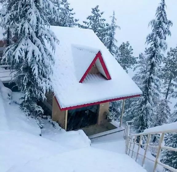 Hotelli Kvr Clarks Inn, Kufri