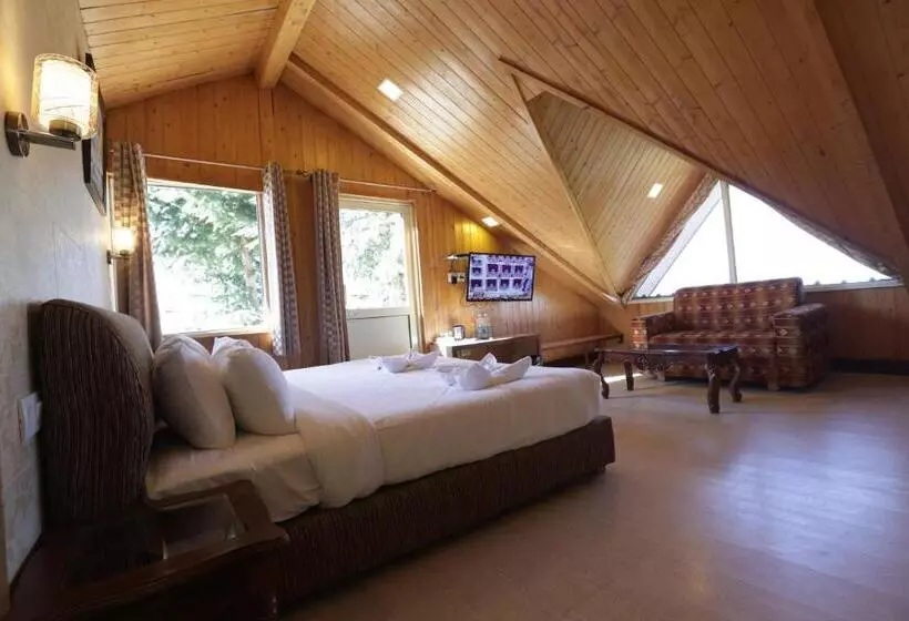 Hotelli Kvr Clarks Inn, Kufri