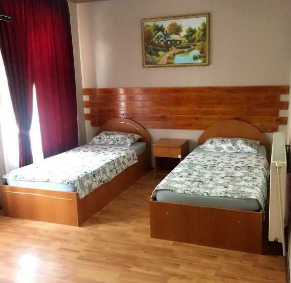 Hotel Pensiunea Oprel