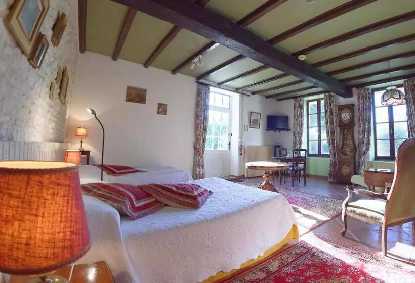 ペンション Le Logis De Vallans