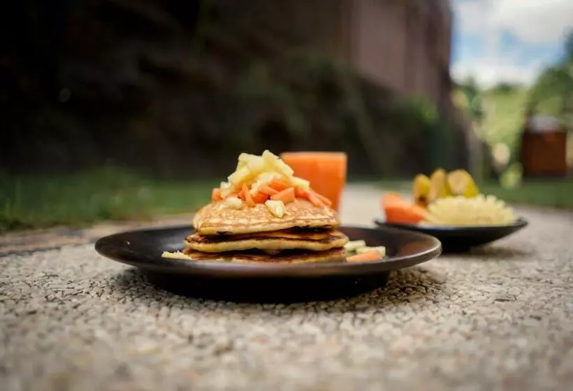 ペンション Mong Bungalows