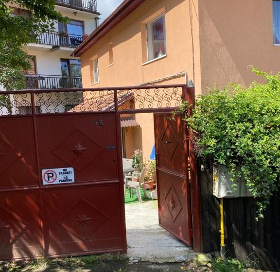 ペンション Old Town Petcu`s House