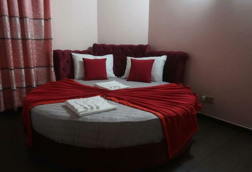 פנסיון Villa D 87