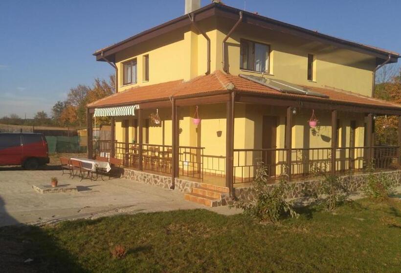 Pensiunea Casa Vanatorului