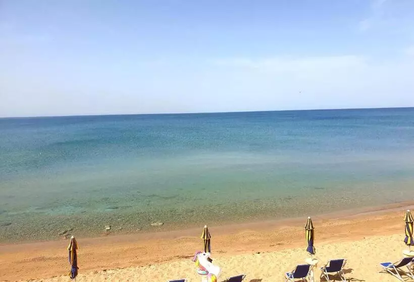 Resort   Njulella