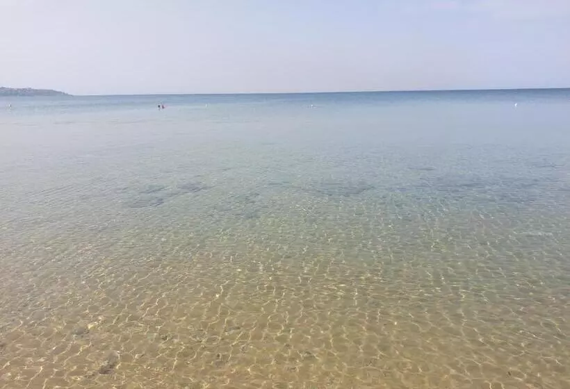Resort   Njulella