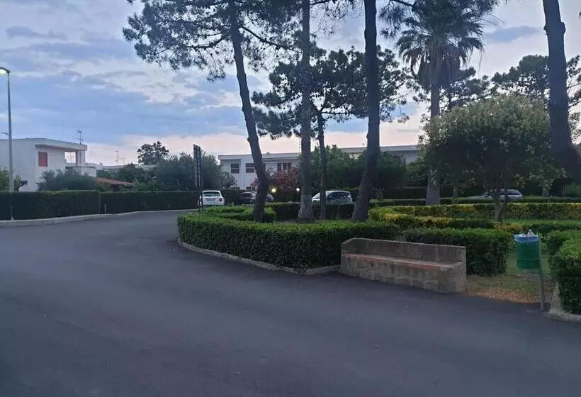 Resort   Njulella