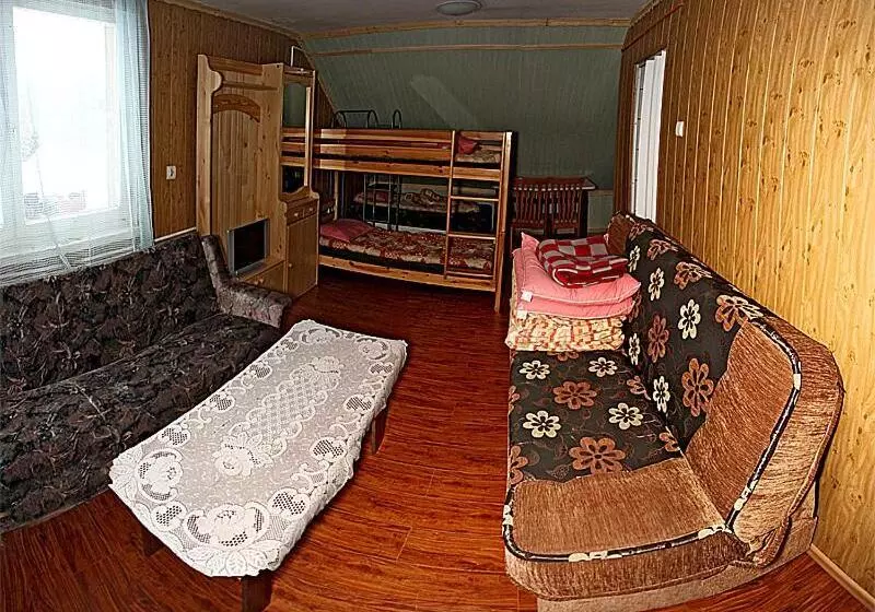 Schronisko Młodzieżowe W Jabłonkach