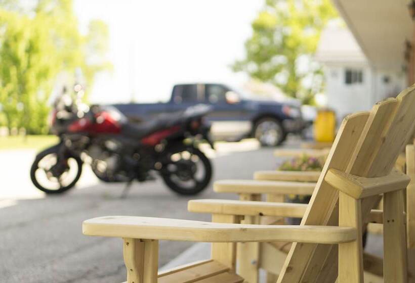 Wayside Motel Manitoulin