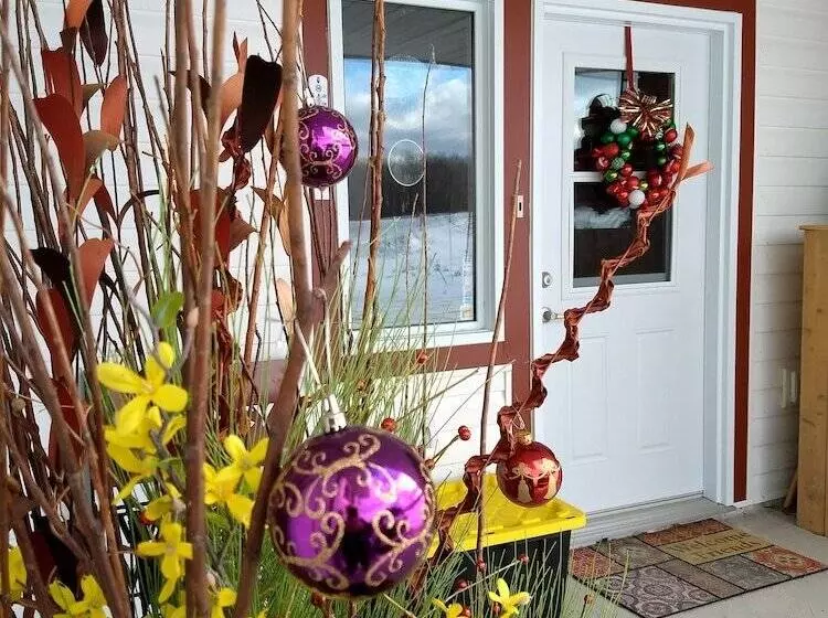 Wayside Motel Manitoulin