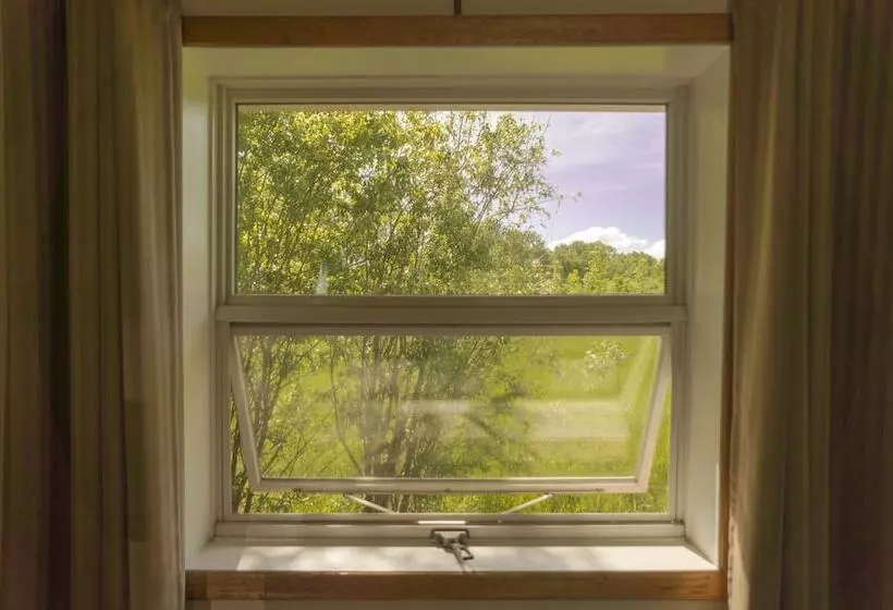 Wayside Motel Manitoulin